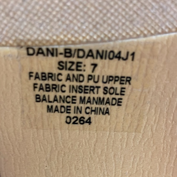 Platform Sandals Beige/Off-White Dani - Picture 5 of 5